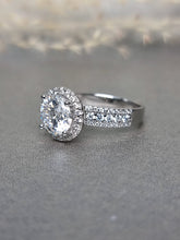 Load image into Gallery viewer, 2.00ct Round Brilliant Cut Halo Moissanite Diamond With Broad Band Ring
