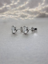 Load image into Gallery viewer, 1.00ct/Ea Moissanite Diamond Classic Bezel Setting Earrings
